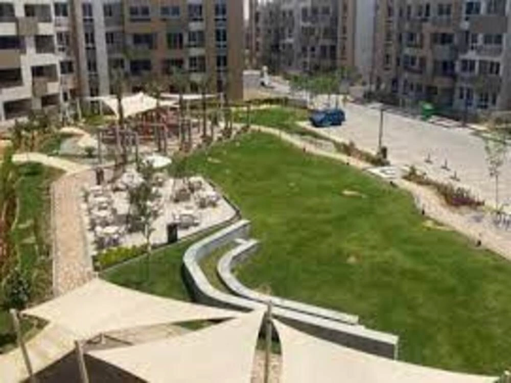 Granda Life gallery image